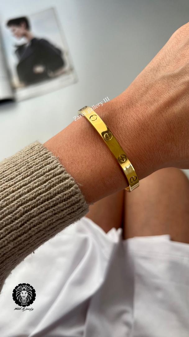 WhatsApp Image 2025-12-10 at 09.19.39