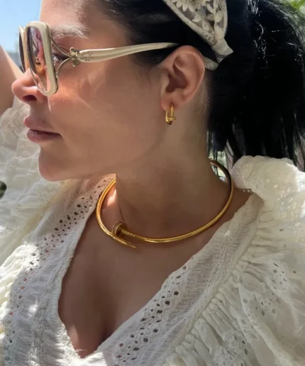 کارتیه گردنبند و گوشواره Cartier مدل طوق میخ
